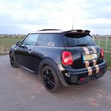 MINI John Cooper Works 2017, 1. Hand, Gold Akzente - MINI MINI: Go
