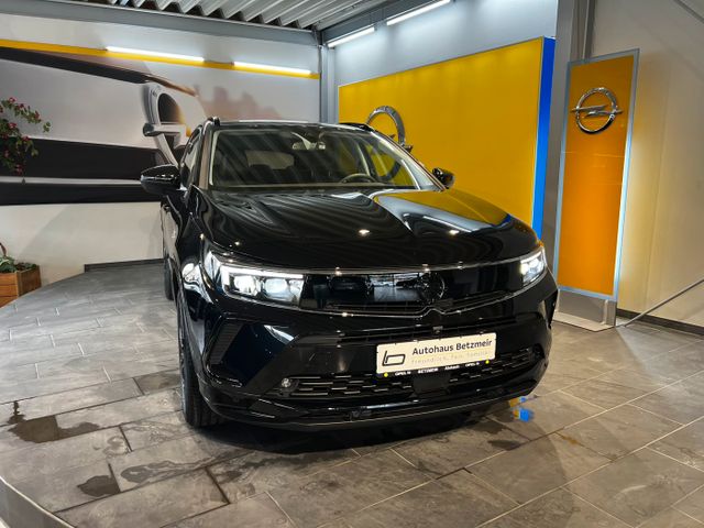 Fotografie des Opel Grandland (X)