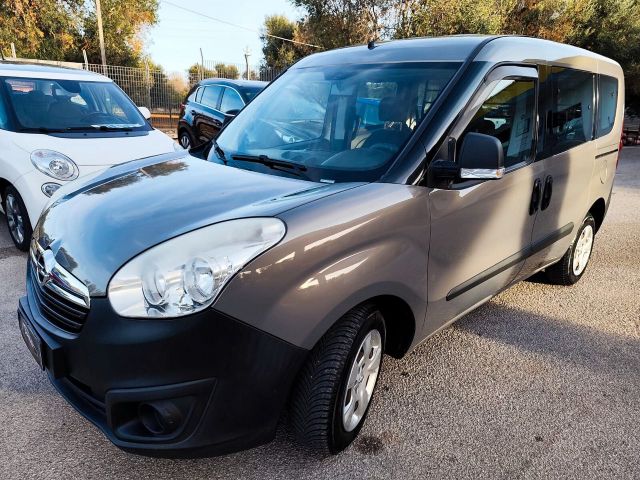 Opel Combo 1.6 CDTi 105CV selection Autocarro 4 