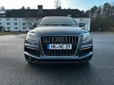 Audi Q7 3.0TDI Quattro S-Line 233PS - Audi Q7 aus 2007: Line