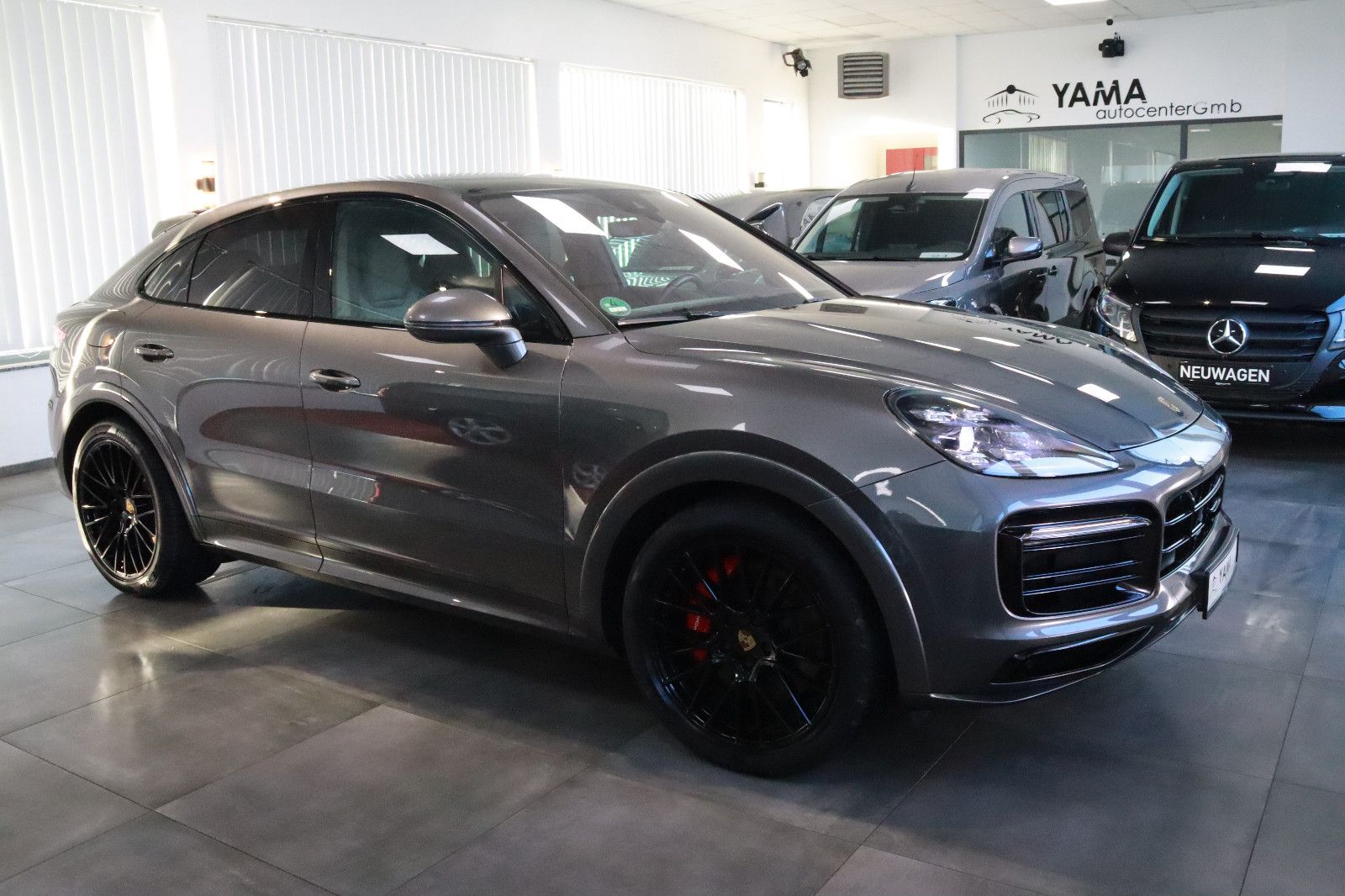 Porsche Cayenne Coupe GTS * 1.HAND + MEGA OPTIK * foto 5