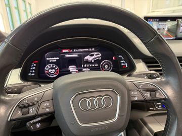 Audi Q7 - 4