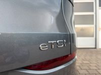 Volkswagen T-Roc 1.5 eTSI DSG 2x R-Line ACC LED KAMERA AHK bei Autohaus Landmann & Maier OHG