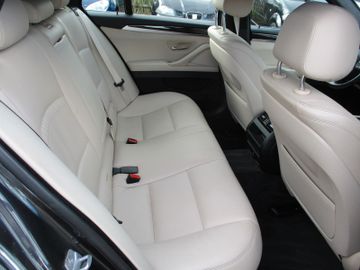 BMW 520 - 11