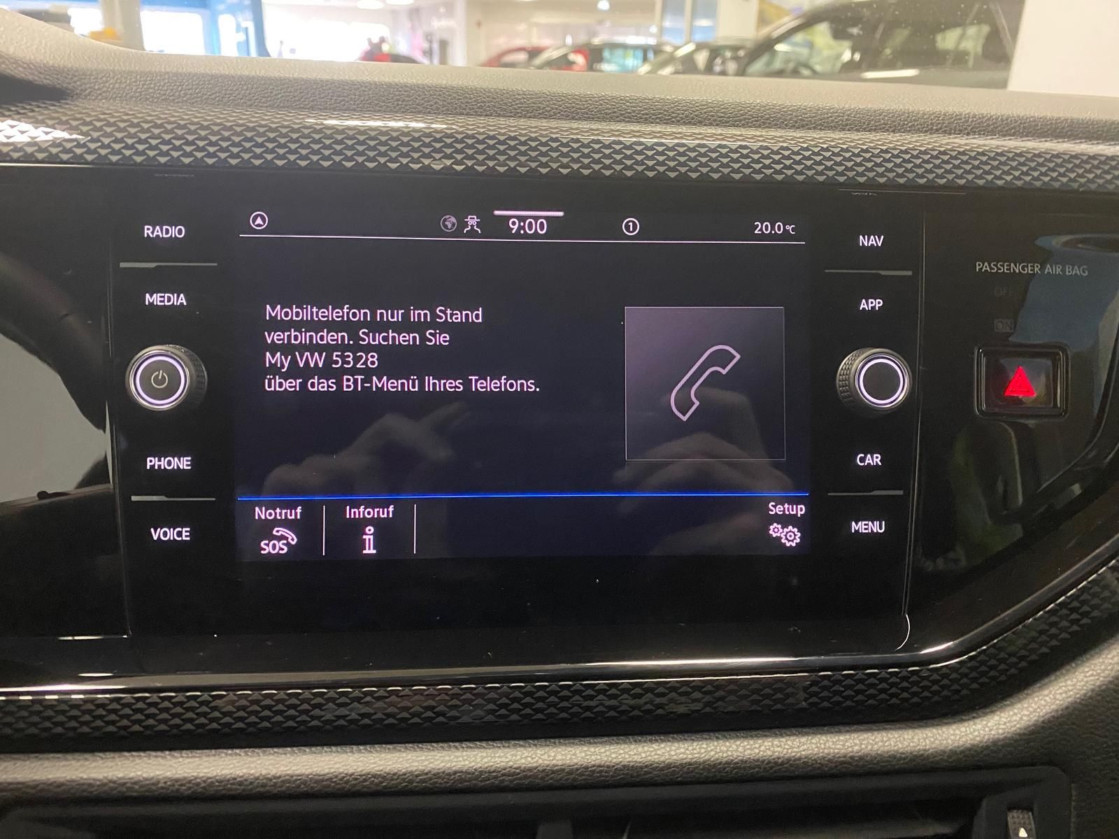 Fahrzeugabbildung Volkswagen Taigo 1.5 16V TSI ACT Life+APP+MATRIX+ALLWETTER+