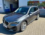 BMW X1 xDrive 20 d Sport Line*28.183 km* - BMW X1 mit Diesel-Antrieb: Standheizung