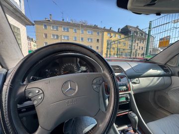 Mercedes CLK 200 - 12