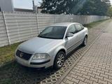 Volkswagen Vw Passat 3BG Highline - Volkswagen Passat: Limousine, 3bg