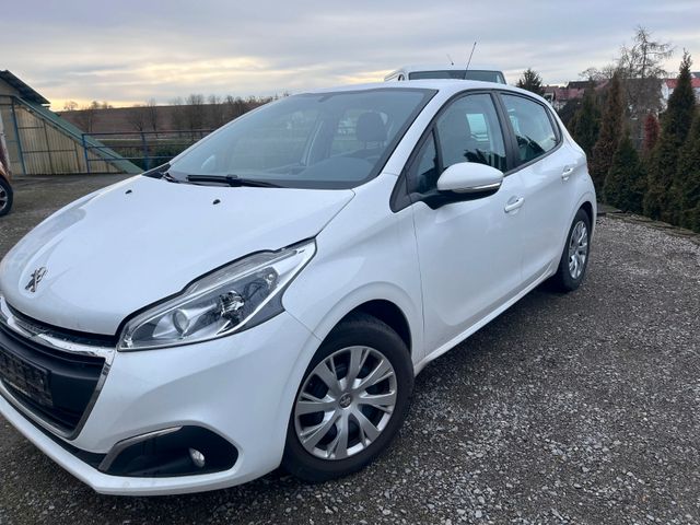 Peugeot 208 Active