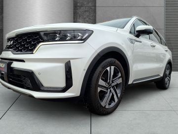 KIA Sorento - 4