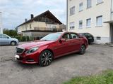 Mercedes-Benz E 220 BlueTEC 4MATIC AVANTGARDE Autom. AVANT... - Mercedes-Benz E 220: Rot