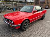 BMW E30 325i Cabrio Automatik Klima kein T... - BMW 325 aus 1986: 325e