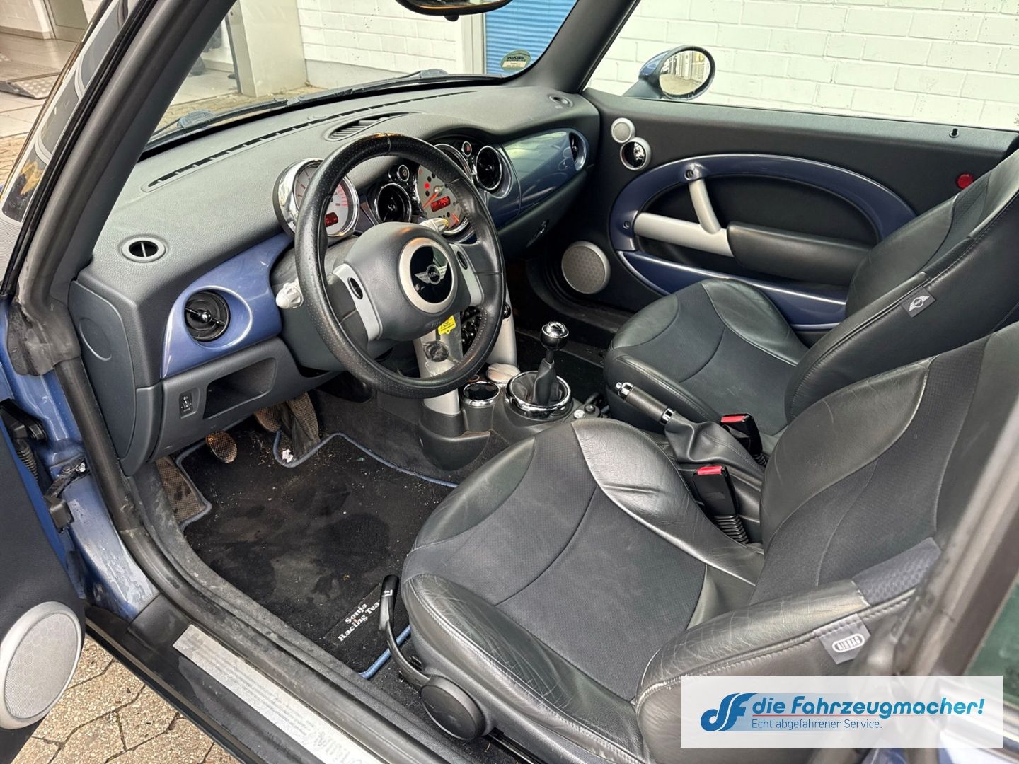 Fahrzeugabbildung MINI One Cabrio SHZ PDC Alu Sportsitze Klima *EXPORT