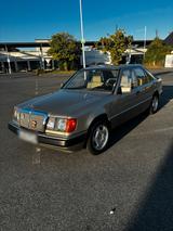 Mercedes-Benz Mercedes w124 e260 H-Zulassung - Mercedes-Benz E 260 von privat