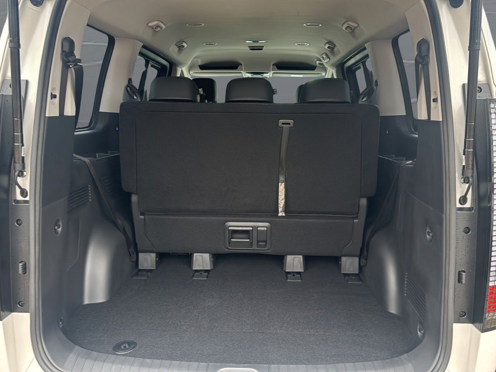 Hyundai STARIA - Bild 19