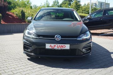 Volkswagen Golf - 8