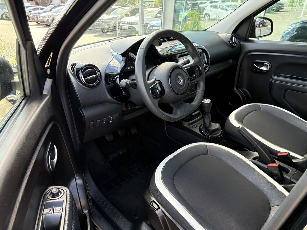 RENAULT Twingo - Bild 8