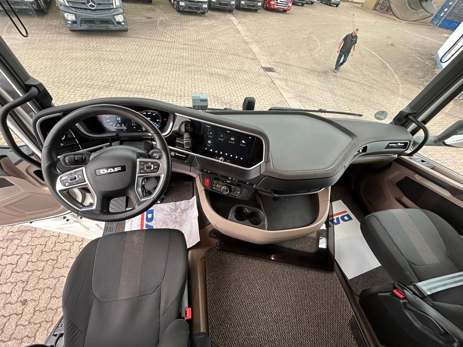 Fahrzeugabbildung DAF XG 530 FT, Intarder, Bj.2023