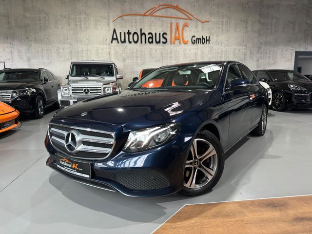 Mercedes-Benz E 220 Lim/4-Matic/1.HAND/TEMP/RFK/LED/AVANTGARDE