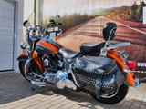 Harley-Davidson Softail Heritage Classic FLSTC - HARLEY-DAVIDSON HERITAGE