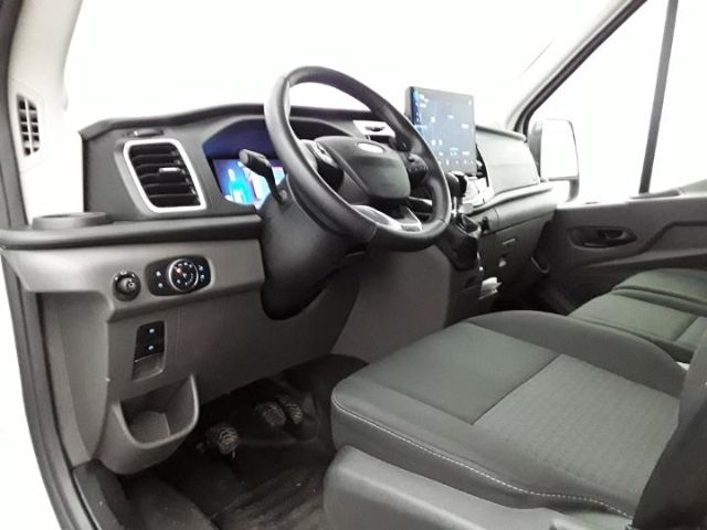Fahrzeugabbildung Ford Transit Kasten 350 L3 Trend Navi Klimaautom DAB