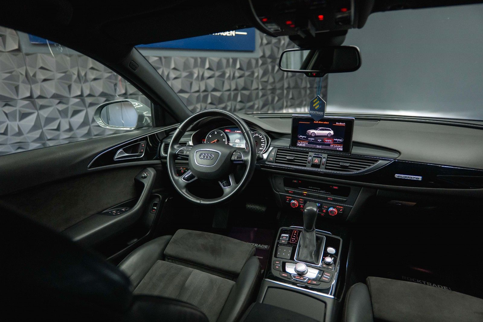 Fahrzeugabbildung Audi A6 Avant 3.0 TDI quattro Competition MTM 380PS