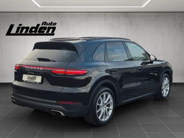 Porsche Cayenne - 5