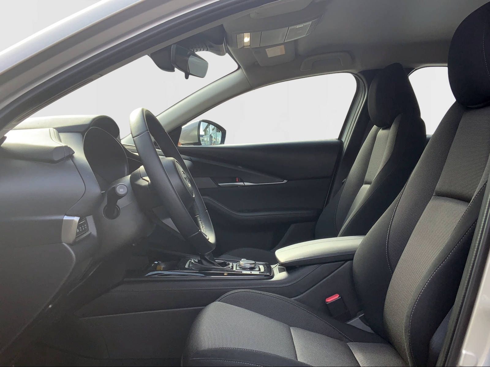CX-30 2.0 SKYACTIV HEAD UP,NAV,PDC.