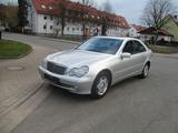 Mercedes-Benz C 180 AVANTGARDE/Automatik+8f-Bereift - gebrauchte Mercedes-Benz C 180 aus dem Jahr 2002