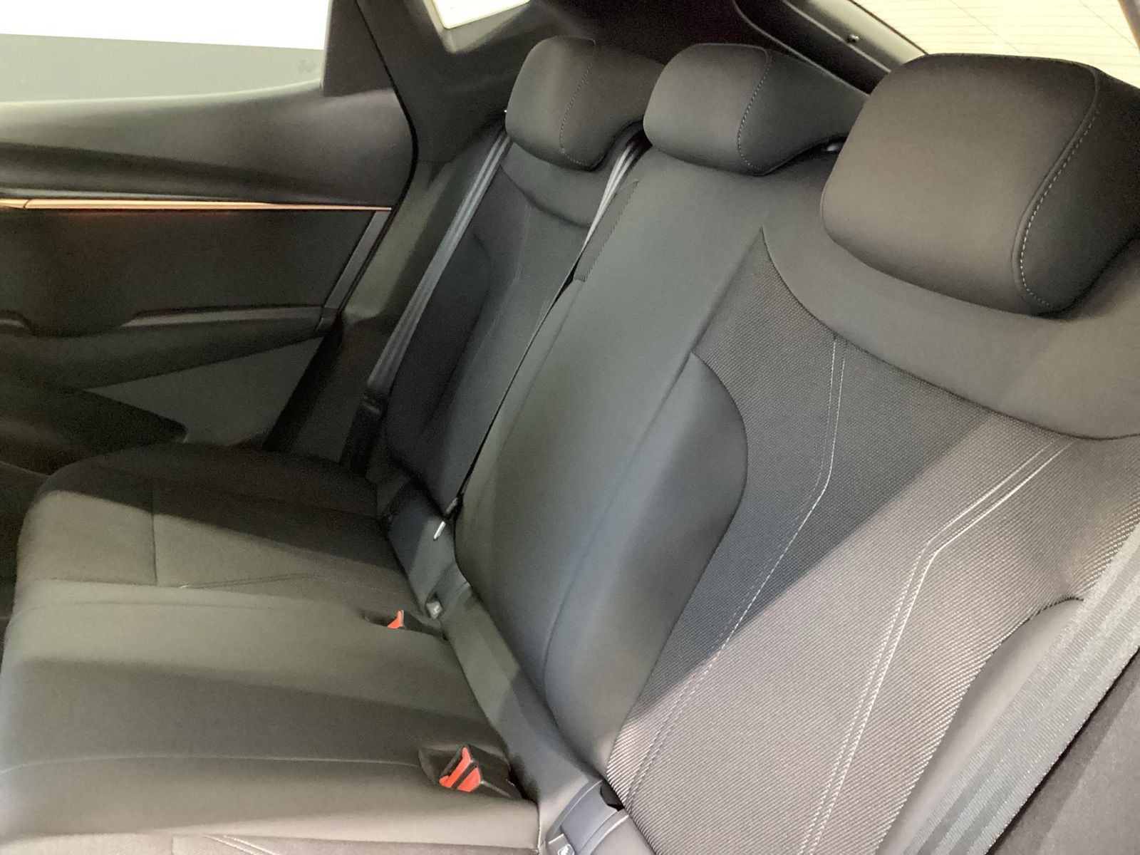 Cupra Tavascan - Bild 10