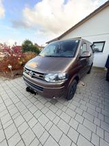 Volkswagen T5 Caravelle - Volkswagen T5 Caravelle: 7 Sitzer