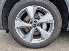 Fahrzeugabbildung Audi Q5 50 TFSIe quattro sport S-Line Navi LED ACC