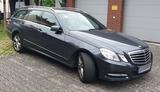 Mercedes-Benz E 300 CDI T BlueEFFICIENCY - - Mercedes-Benz E 300 in Wiesbaden