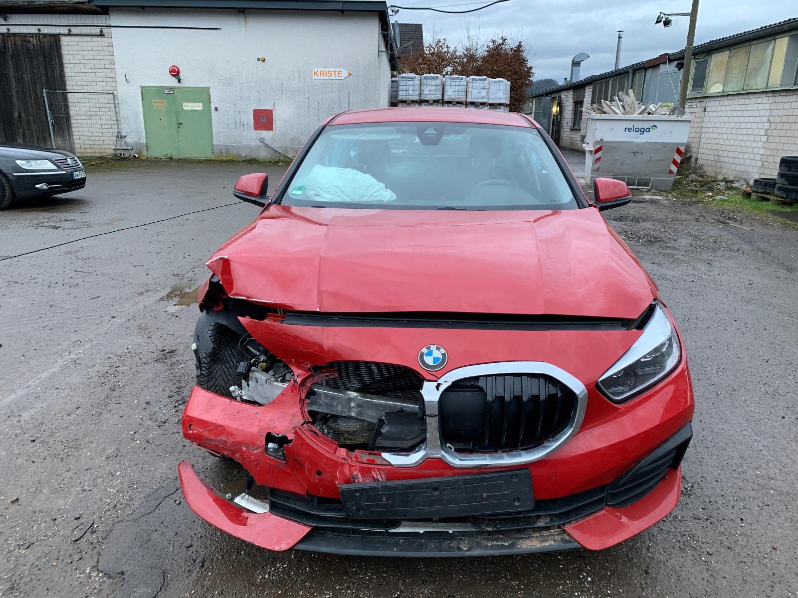 BMW 118 1 Limousine 118 i Advantage