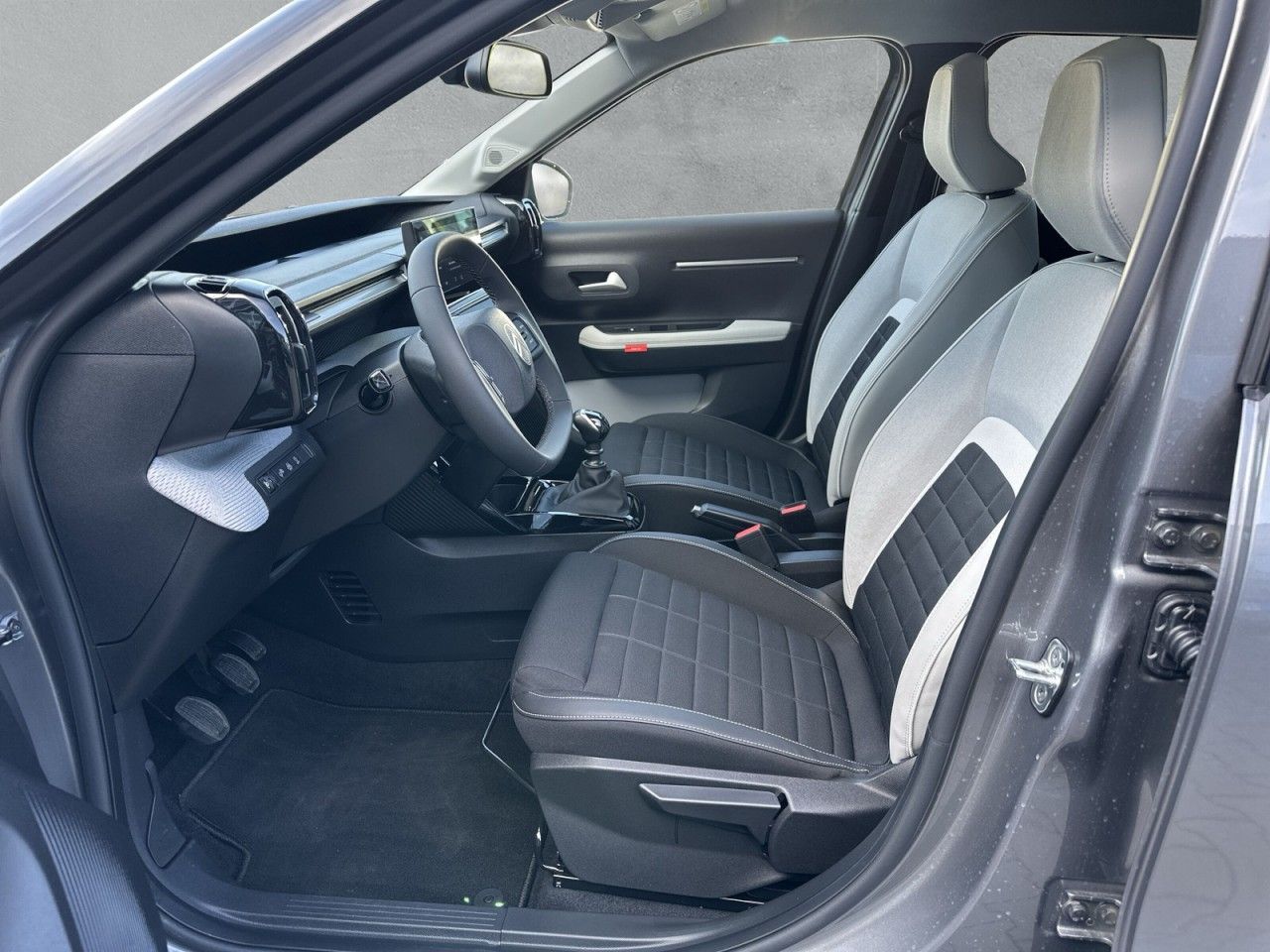 Fahrzeugabbildung Citroën C3 Turbo 100 MAX