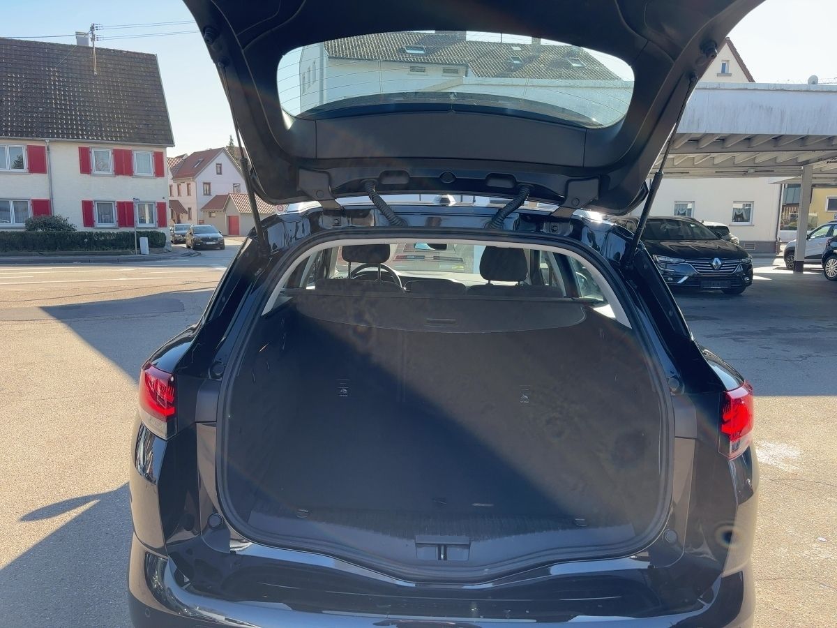 Fahrzeugabbildung Renault Megane Grandtour BUSINESS E-TECH PLUG-IN 160 GJR