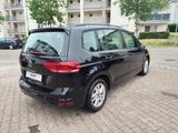 Volkswagen Touran 1.5TSI DSG Comfortline 7-Si. Navi PDC SHZ - Volkswagen Touran: Dsg 7
