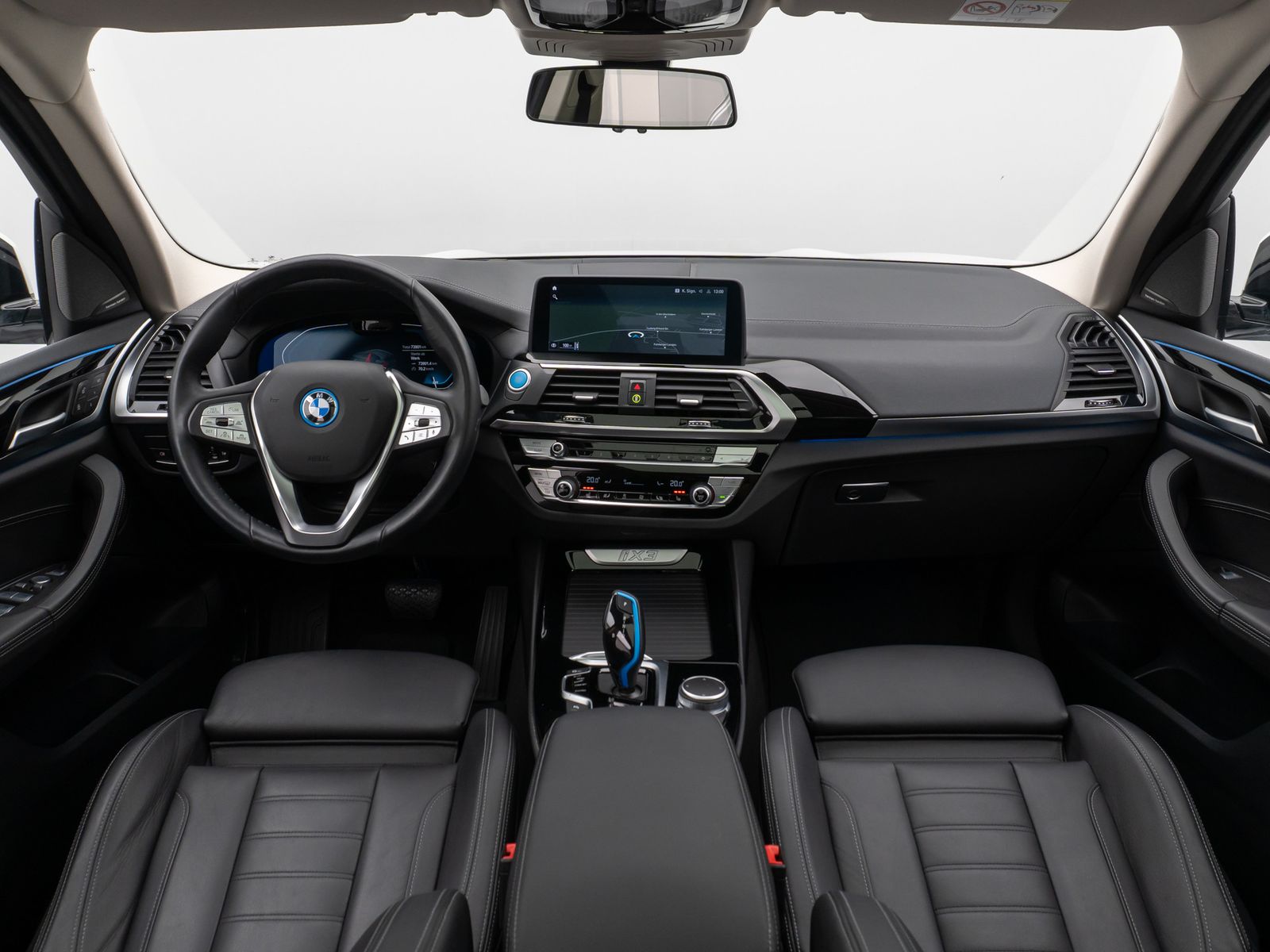Fahrzeugabbildung BMW iX3 Impressive 360°HUD DAB H/K Komfort 20Zoll