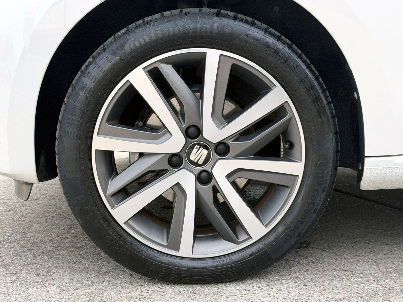 Fahrzeugabbildung SEAT Mii Electric Plus PDC KLIMATRONIC SHZ CCS BT