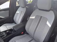 Fahrzeugabbildung Opel Astra L Lim. 5-trg. Elegance