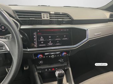 Audi Q3 - 11