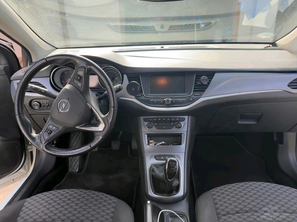 Image of Opel Astra
