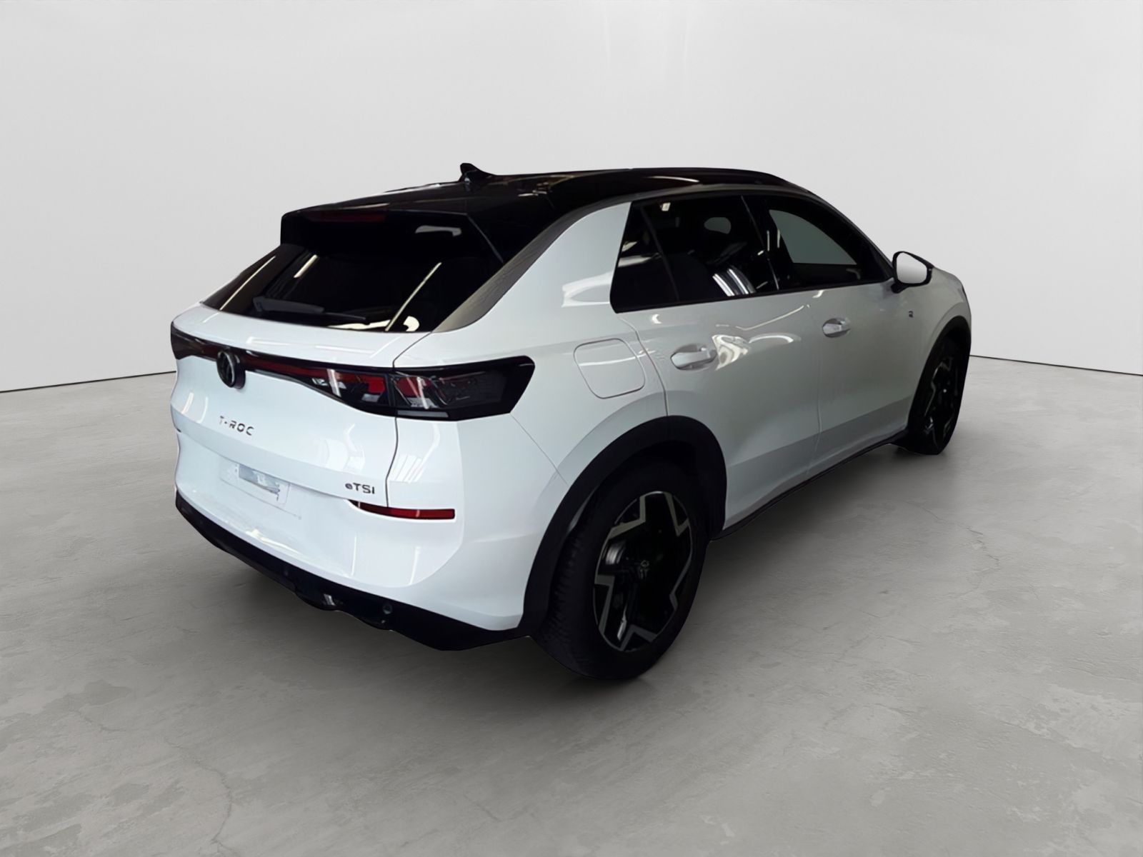 Volkswagen T-Roc 1.5 eTSI DSG neues Modell R-Line 360° Har foto 3