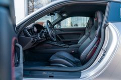 PORSCHE 992 GT3/ 1. HAND/ LIFT/ KAMERA/ APPROVED/ BOSE PORSCHE 992 GT3/ 1. HAND/ LIFT/ KAMERA/ APPROVED/ BOSE