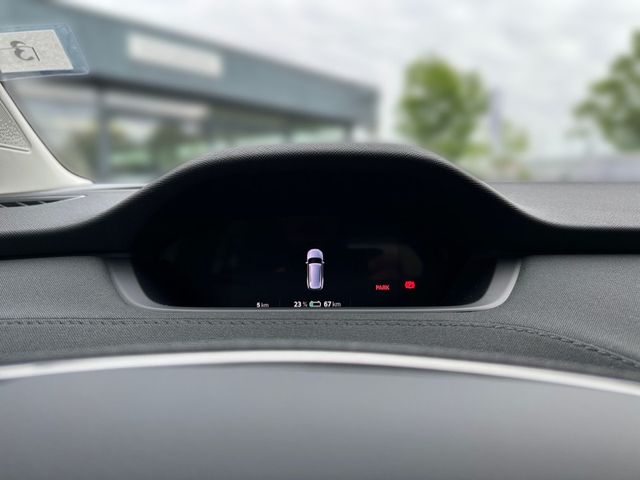 Elroq 50 Tour Studio *NAVI*LED*KEYLESS*LANEASS*