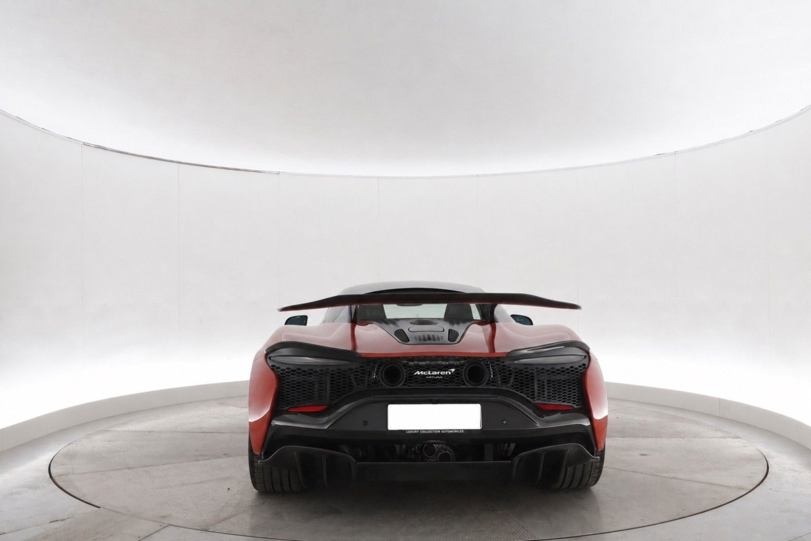 McLaren Artura Novitec Carbon 700Hp foto 4