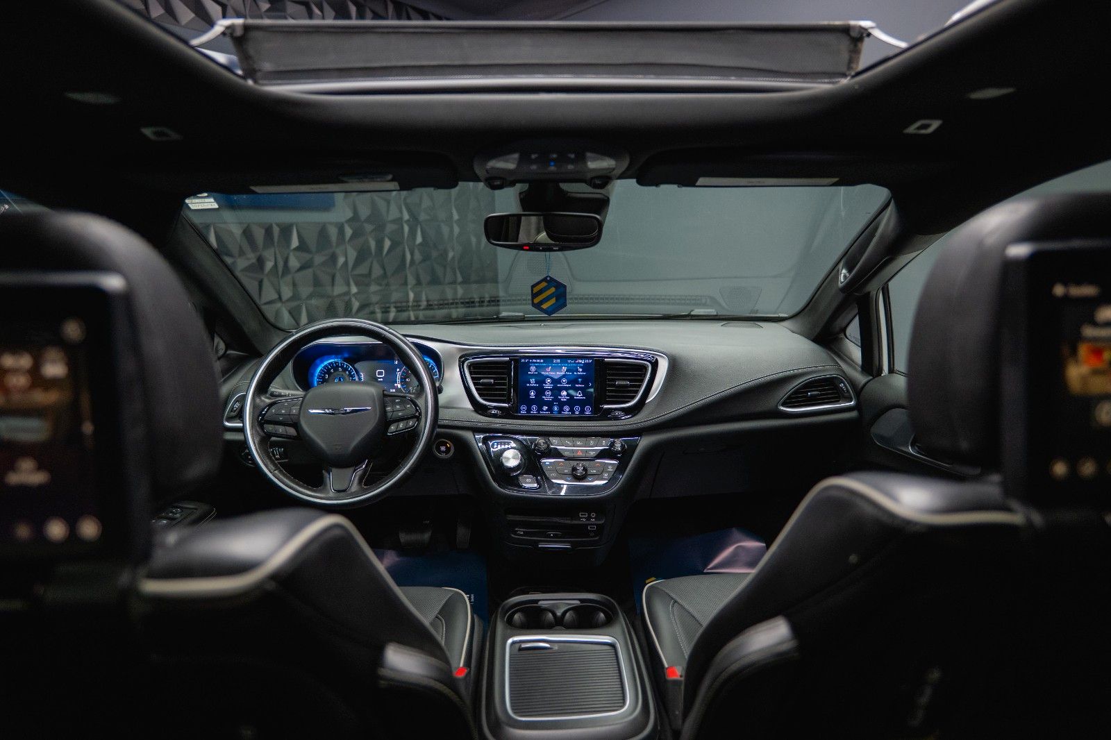 Fahrzeugabbildung Chrysler Pacifica 3.6 V6 LIMITED Night *Pano*CarPlay*ACC