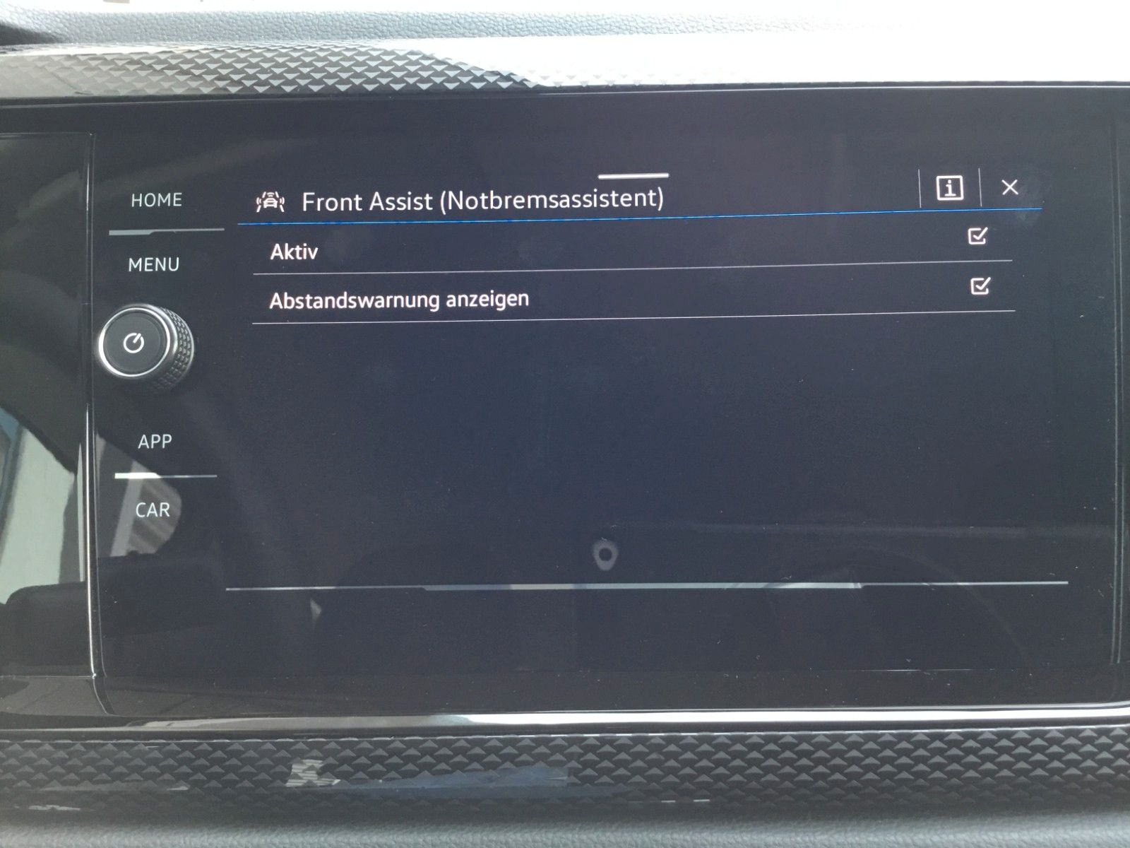 Fahrzeugabbildung Volkswagen Polo 1.0 TSI Life+Sitzheizung+AppConnect+Kamera