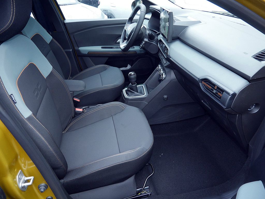 Fahrzeugabbildung Dacia Sandero Stepway Extreme TCe 110 FACELIFT 2026!!!