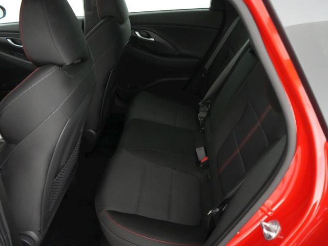 i30cw T-GDI N-LINE 48V DCT+PANORAMADACH+VOLL LED